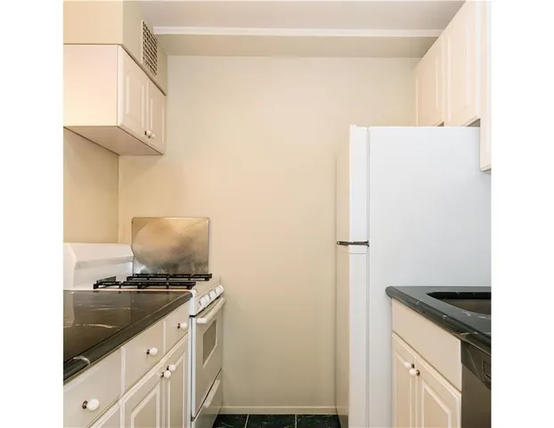 $165,000 | 3171 Whitney Avenue, Unit 1B | Sheepshead Bay