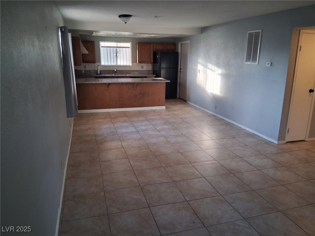 4444 West Desert Inn Road, Unit A Las Vegas, NV 89102 - Photo 2 of 15