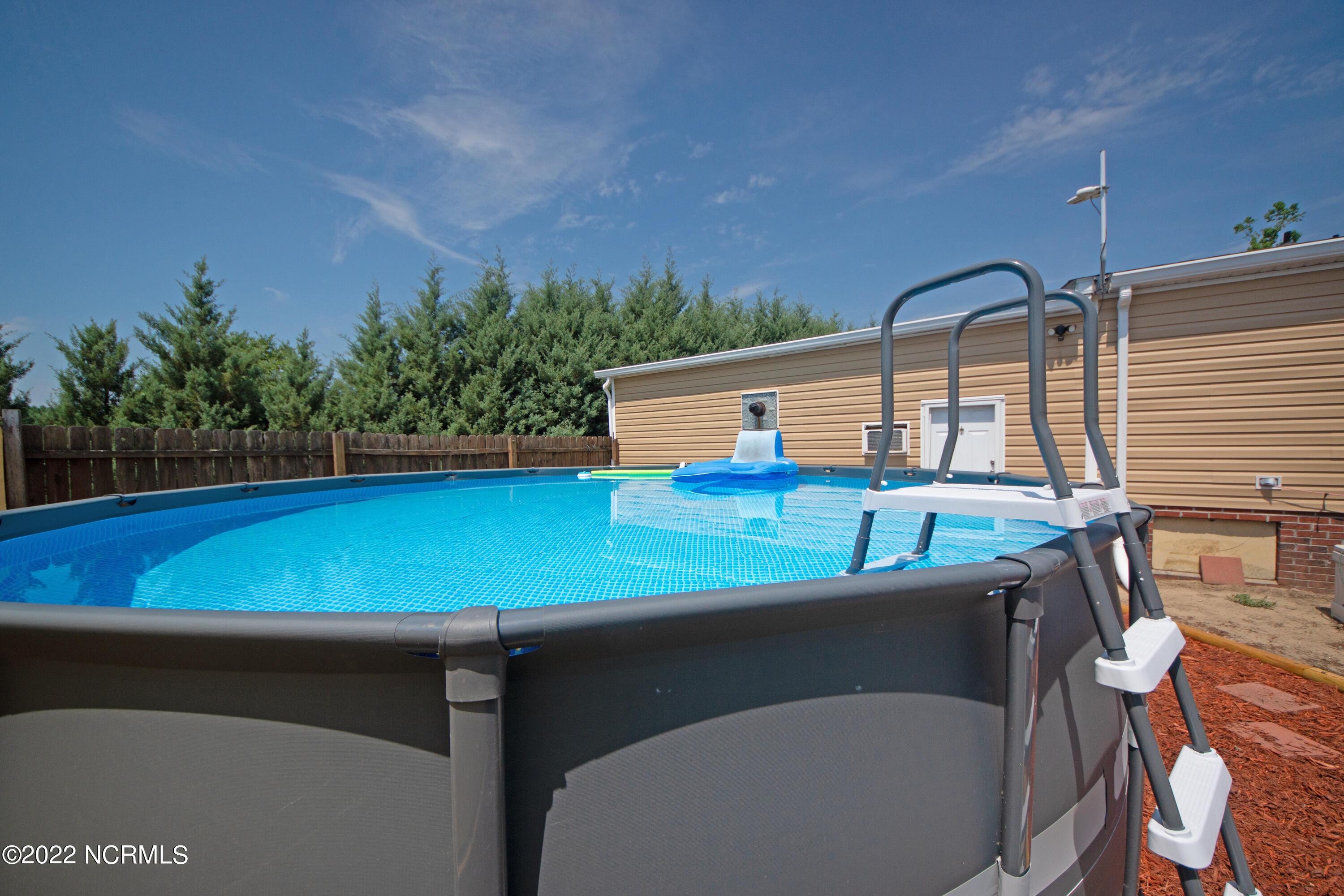 1552 Antioch Road New Bern, NC 28560 - Photo 38 of 46 Above ground pool