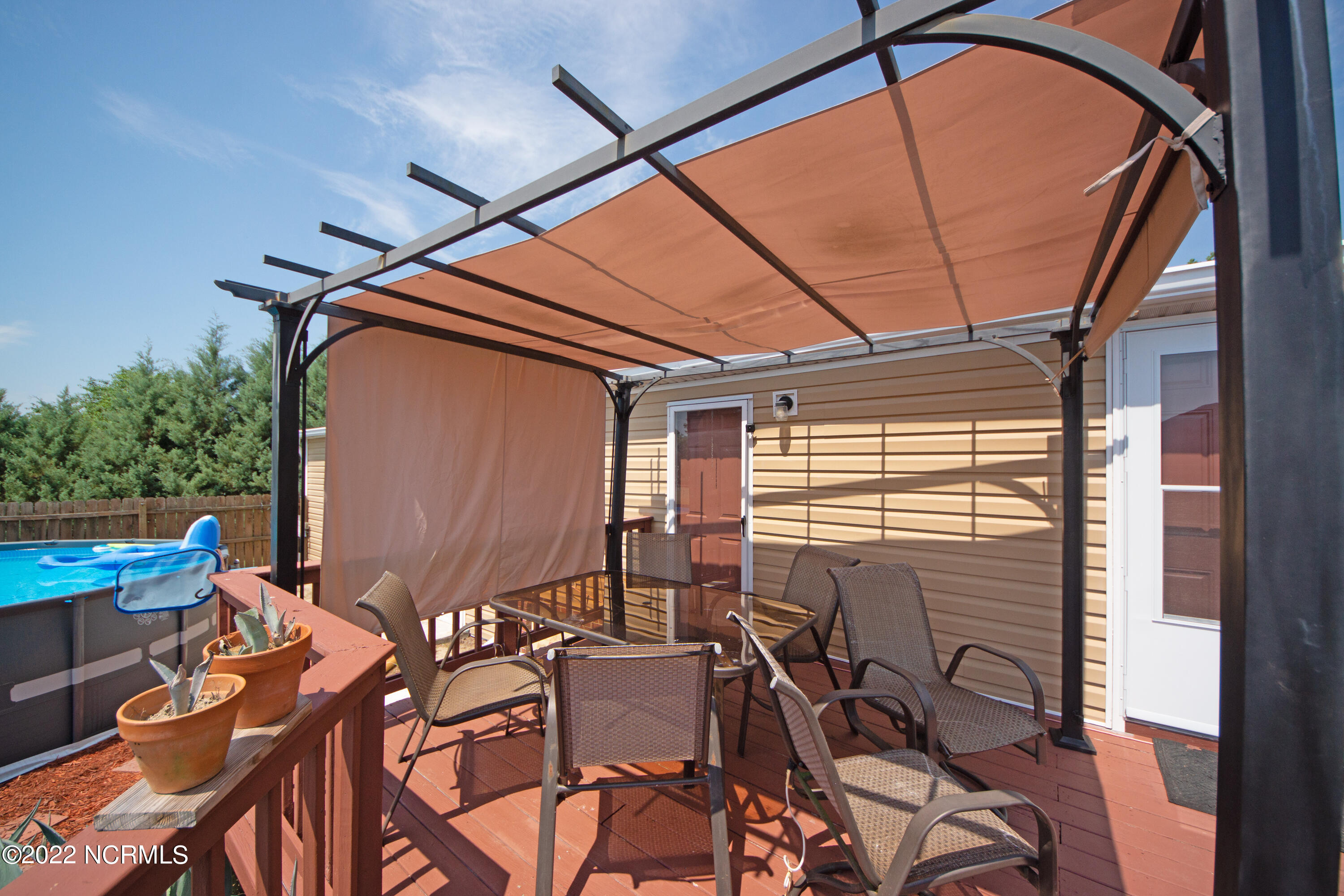 1552 Antioch Road New Bern, NC 28560 - Photo 42 of 46 Back Deck