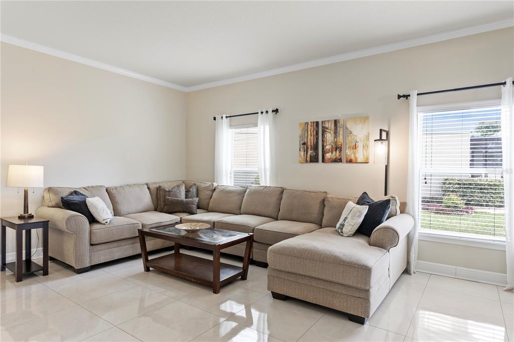 2837 Maple Brook Loop Lutz, FL 33558 - Photo 9 of 65