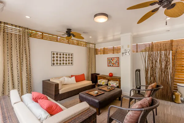 $5,500 | 2005 Potomac Drive, Unit B, Houston, TX 77057