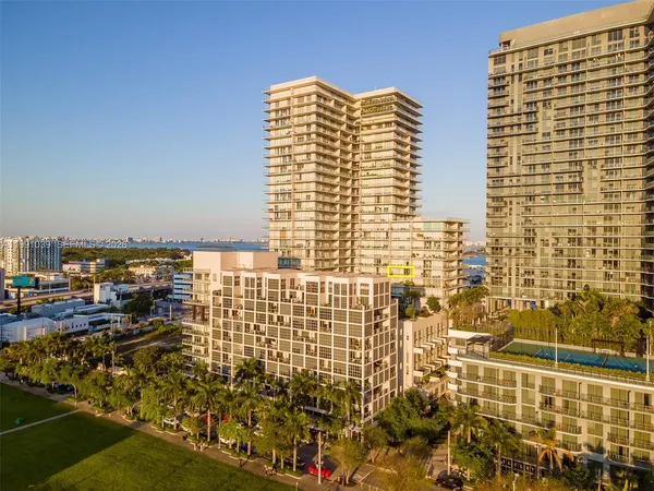 $450,000 | 3470 East Coast Avenue, Unit H1109, Miami, FL 33137