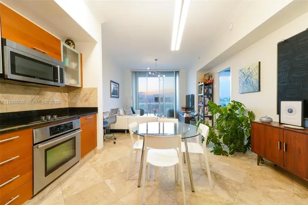 $450,000 | 3470 East Coast Avenue, Unit H1109, Miami, FL 33137