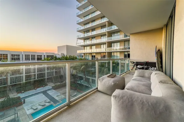 $450,000 | 3470 East Coast Avenue, Unit H1109, Miami, FL 33137