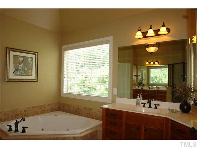 5720 Greenevers Drive Raleigh, NC 27613 - Photo 16 of 25 Photo 16