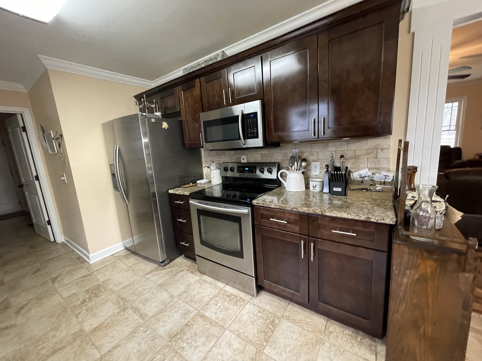 124 Maxwell Chapel Road Unionville, TN 37180 - Photo 3 of 27 Gallery Image 3