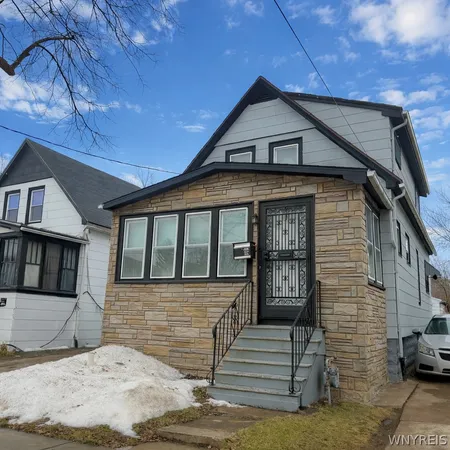 $1,600 | 35 Dorris Avenue, Buffalo, NY 14215