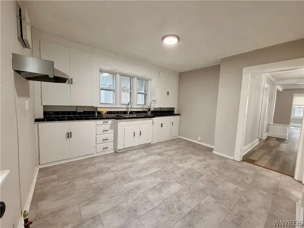 $1,600 | 35 Dorris Avenue, Buffalo, NY 14215