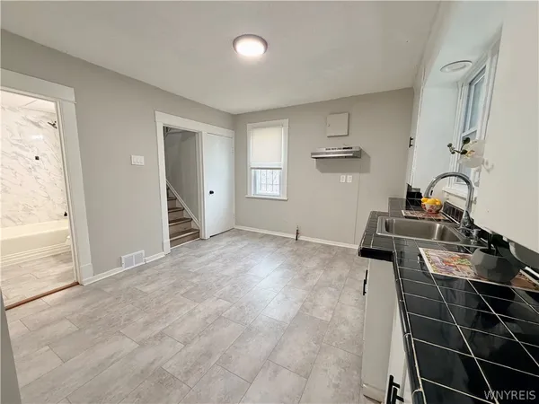 $1,600 | 35 Dorris Avenue, Buffalo, NY 14215