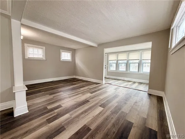 $1,600 | 35 Dorris Avenue, Buffalo, NY 14215