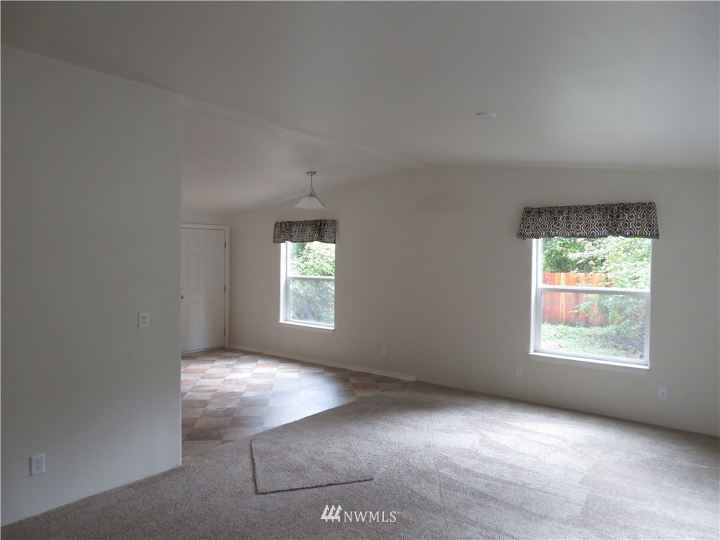 6504 Skinner Road Granite Falls, WA 98252 - Photo 2 of 22