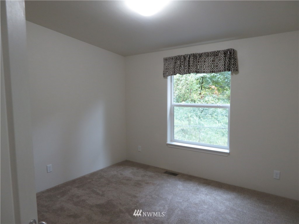6504 Skinner Road Granite Falls, WA 98252 - Photo 12 of 22