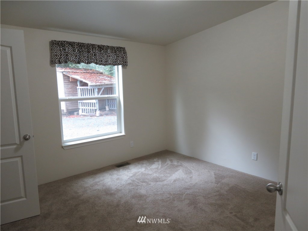 6504 Skinner Road Granite Falls, WA 98252 - Photo 10 of 22