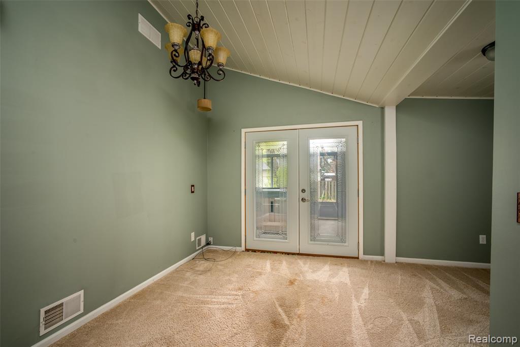 7203 Aspen Road Lexington, MI 48450 - Photo 15 of 27