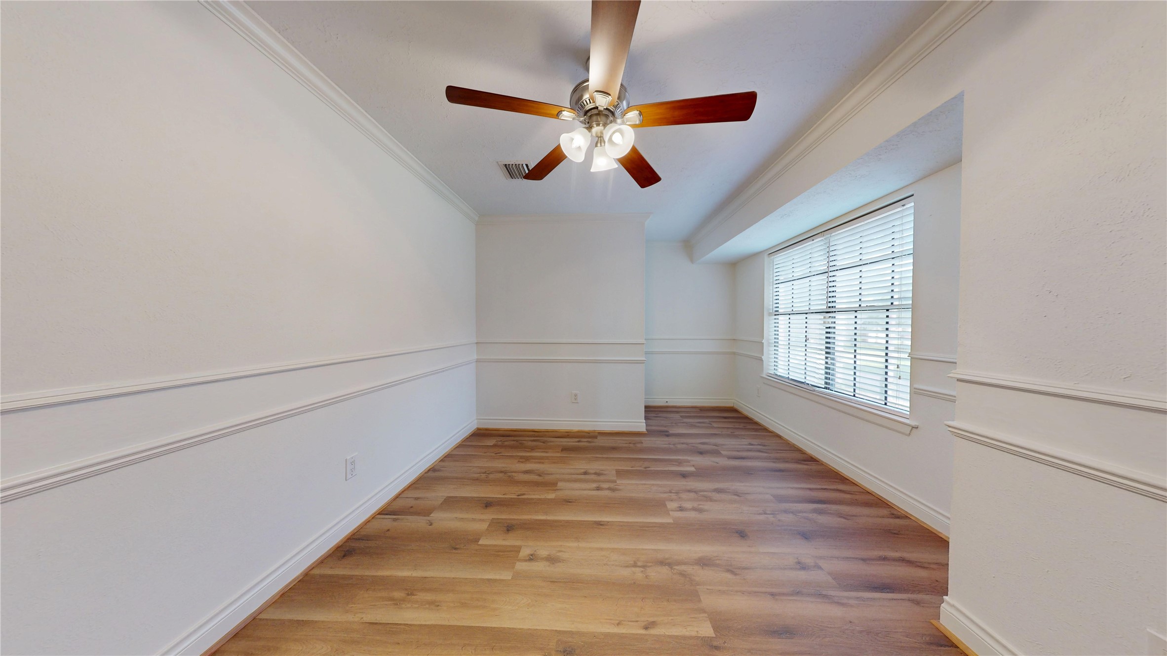 16418 Rainbow Lake Road Houston, TX 77095 - Photo 26 of 47 Generously sized bedroom offering flexibility for guests, family, or a home office.