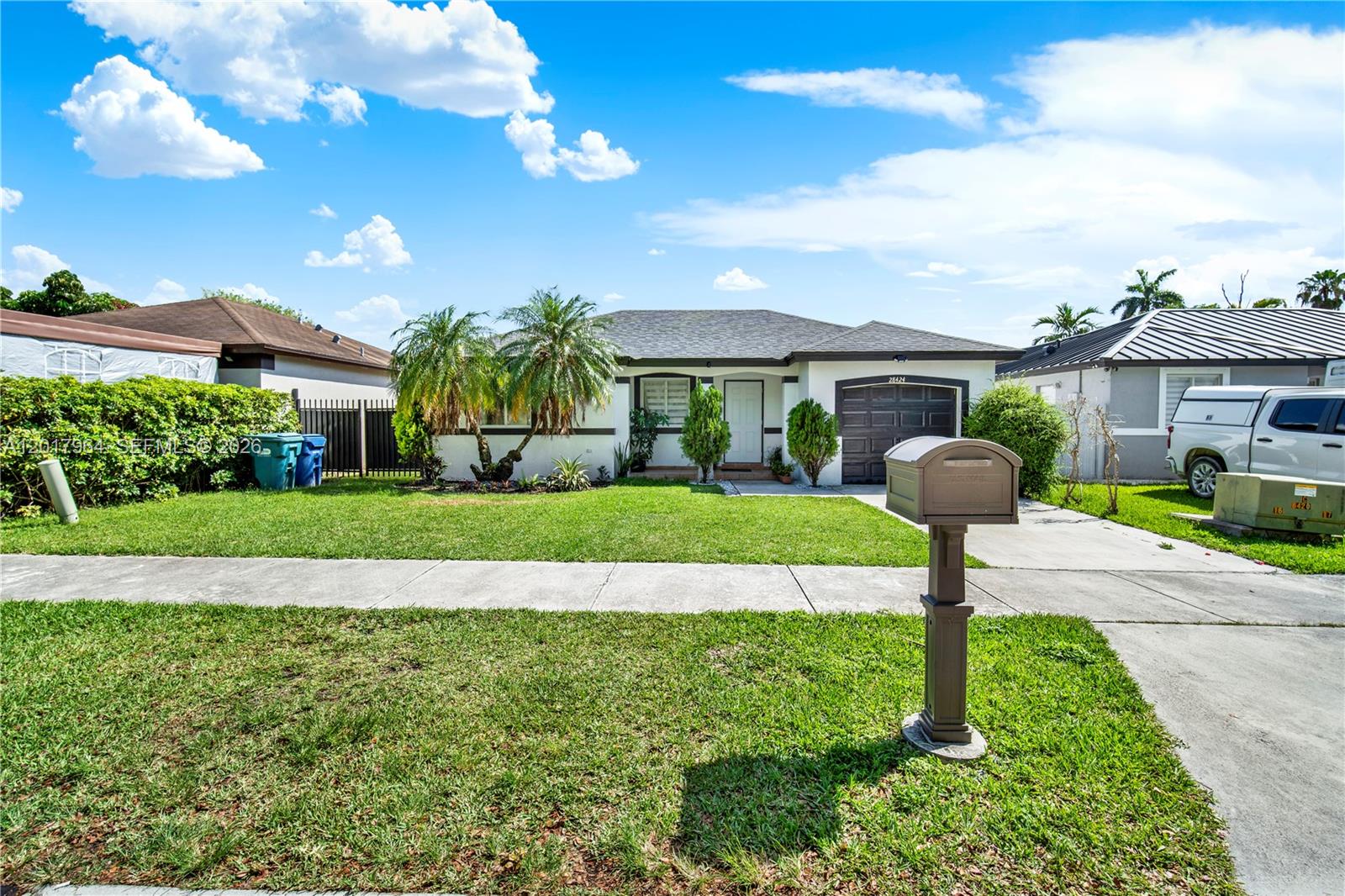28424 Southwest 135th Avenue Homestead, FL 33033 - Photo 2 of 28