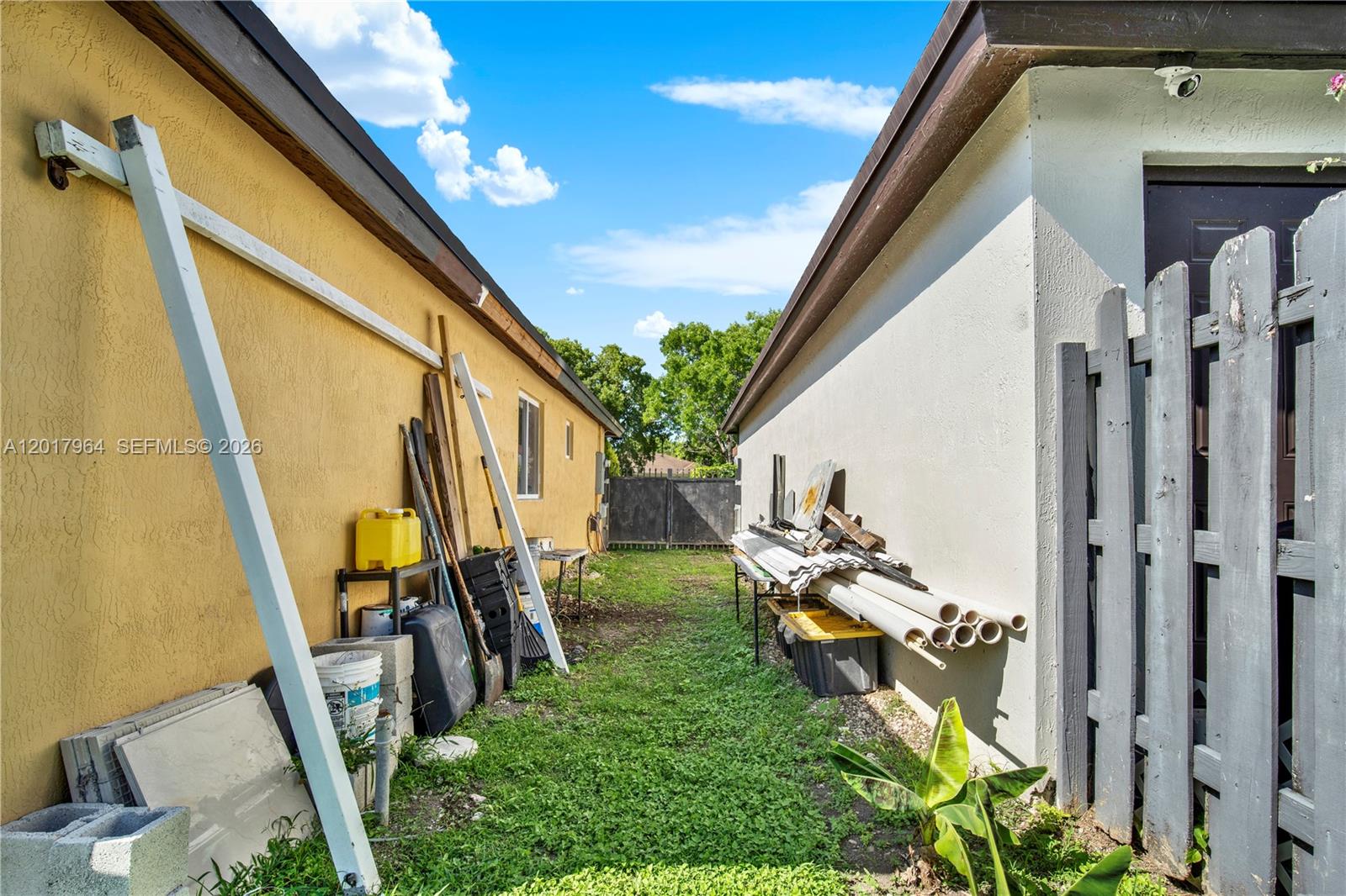 28424 Southwest 135th Avenue Homestead, FL 33033 - Photo 25 of 28