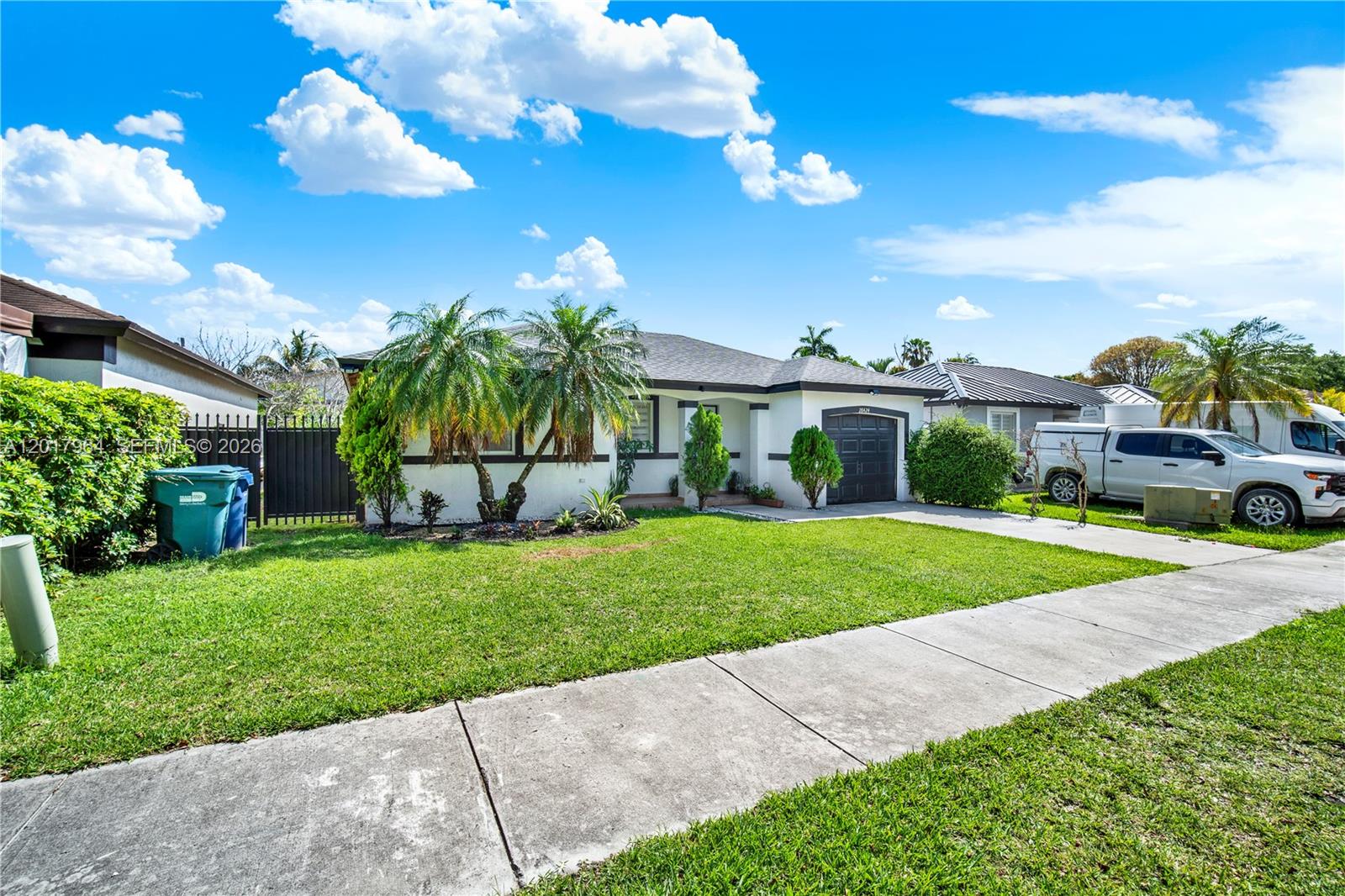 28424 Southwest 135th Avenue Homestead, FL 33033 - Photo 4 of 28
