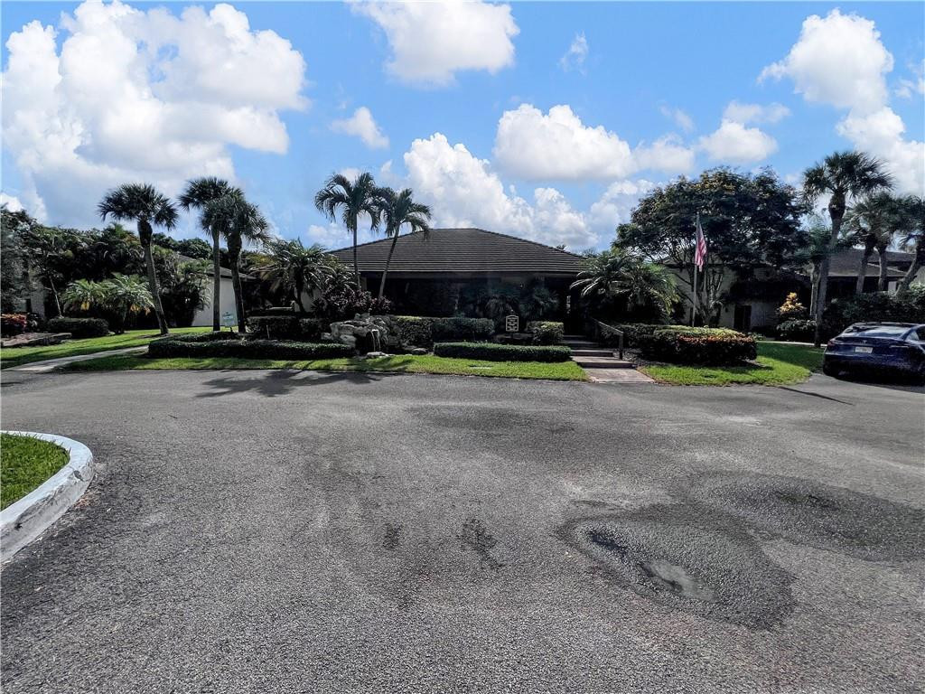 9298 Sable Ridge Circle, Unit C Boca Raton, FL 33428 - Photo 38 of 43 Photo 38