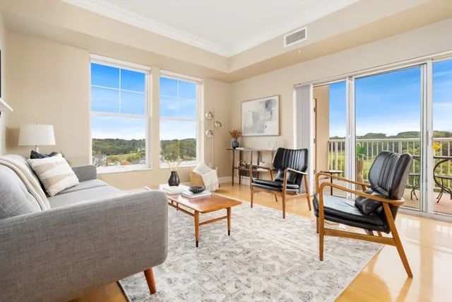 $595,000 | 36 Village Road, Unit 601, Middleton, MA 01949