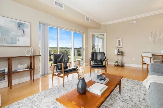 $595,000 | 36 Village Road, Unit 601, Middleton, MA 01949