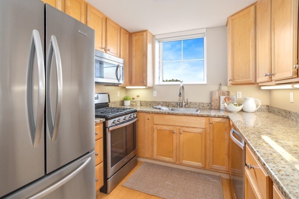 36 Village Road, Unit 601 Middleton, MA 01949 - Photo 17 of 42 Gallery Image 17