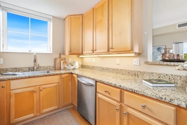 $595,000 | 36 Village Road, Unit 601, Middleton, MA 01949