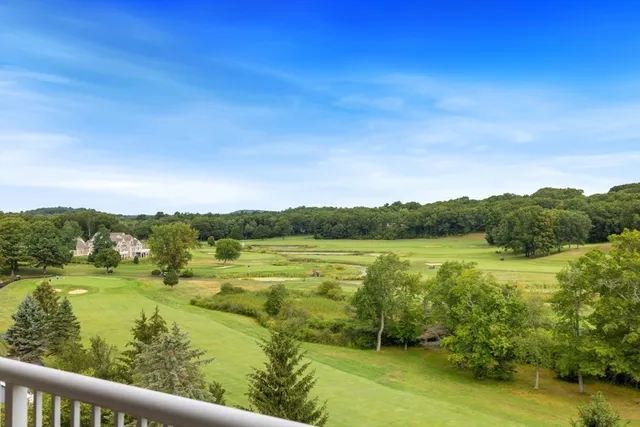 $595,000 | 36 Village Road, Unit 601, Middleton, MA 01949