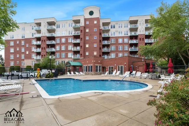 $595,000 | 36 Village Road, Unit 601, Middleton, MA 01949