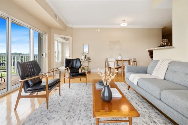 $595,000 | 36 Village Road, Unit 601, Middleton, MA 01949