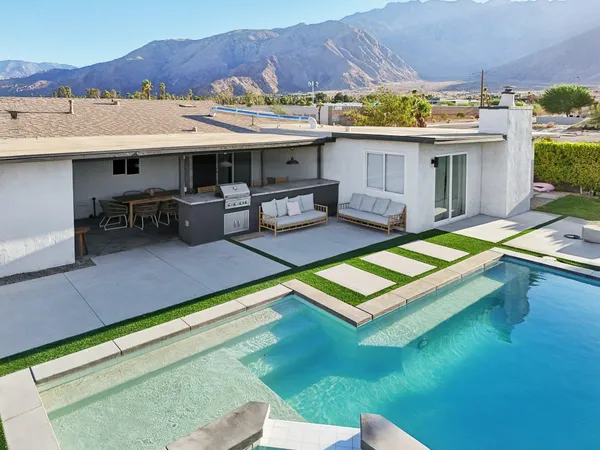 $799,000 | 386 Rosa Parks Road, Palm Springs, CA 92262