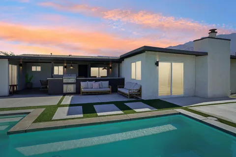 $849,000 | 386 Rosa Parks Road, Palm Springs, CA 92262