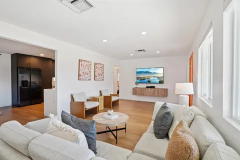 $849,000 | 386 Rosa Parks Road, Palm Springs, CA 92262