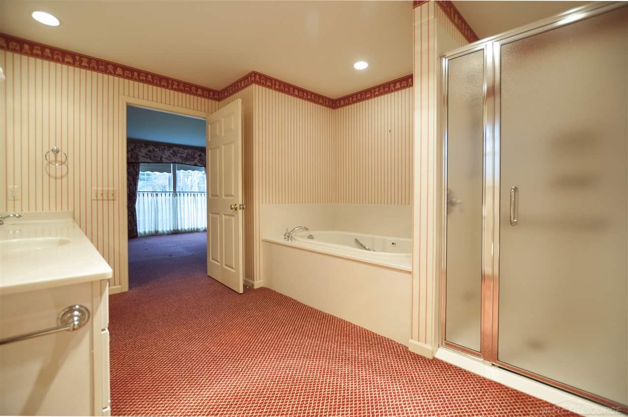 611 Shoreham Road Grosse Pointe Woods, MI 48236 - Photo 33 of 43