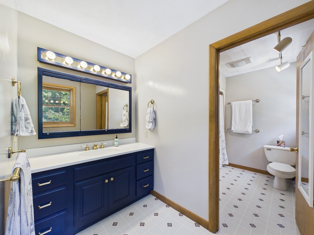 121 Plain Street Rehoboth, MA 02769 - Photo 24 of 39