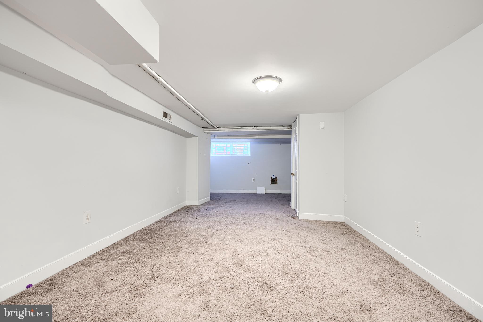 1601 East 28th Street Baltimore, MD 21218 - Photo 29 of 34 a view of room