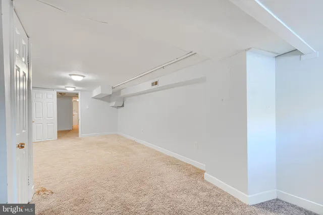 a view of empty room