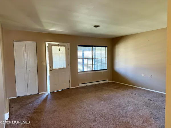 $1,350 | 20 Yorkshire Court, Unit D, Manchester Township, NJ 08759
