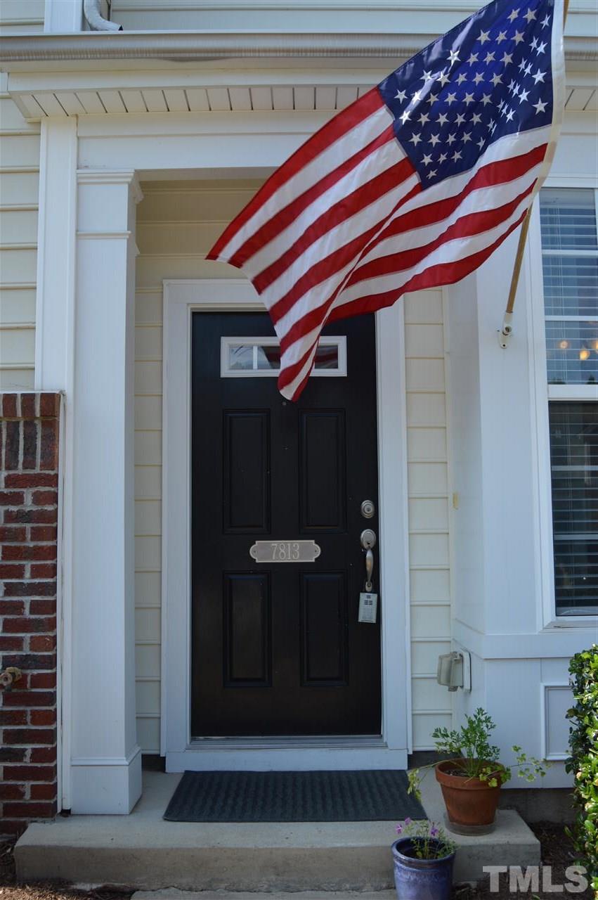 7813 Spungold Street Raleigh, NC 27617 - Photo 2 of 24