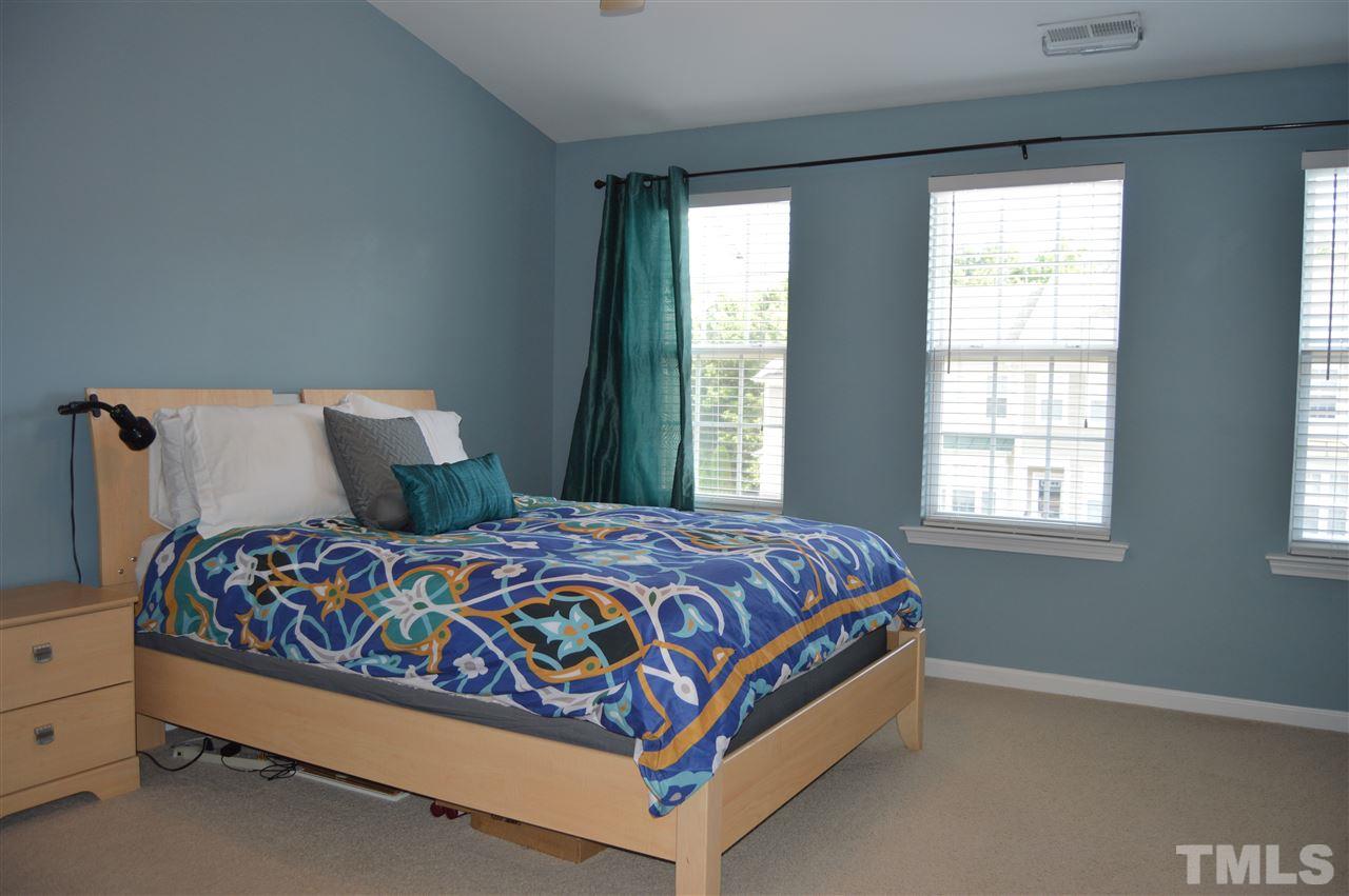 7813 Spungold Street Raleigh, NC 27617 - Photo 18 of 24