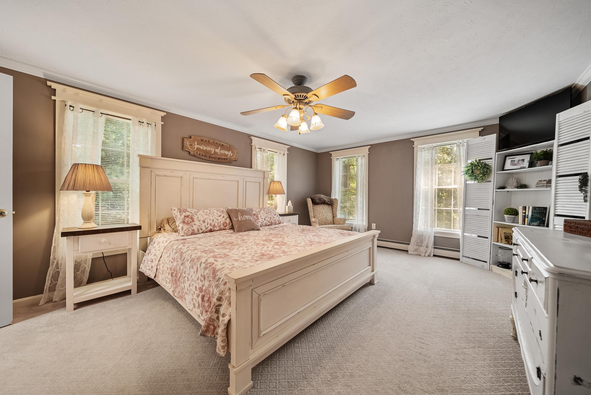 27 Partridge Lane Chester, NH 03036 - Photo 20 of 58 Gallery Image 20
