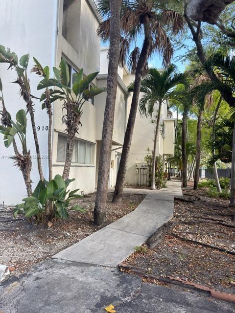 1910 Southwest 17th Avenue, Unit 4 Miami, FL 33145 - Photo 2 of 19 a view of a backyard