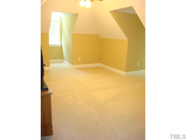 7203 Newport Avenue Raleigh, NC 27613 - Photo 15 of 24