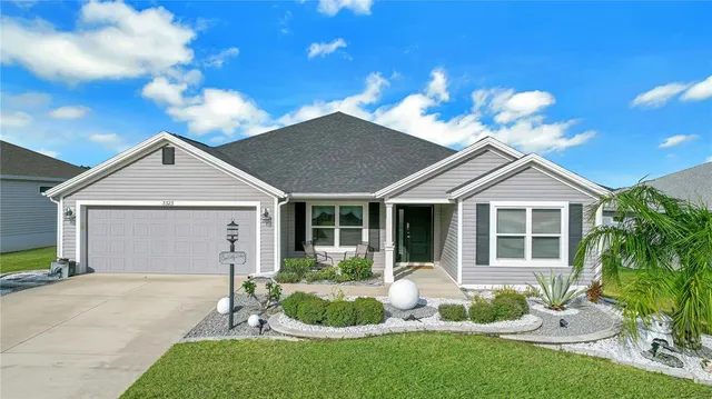 $397,700 | 3323 Rohan Road, Oxford, FL 34484