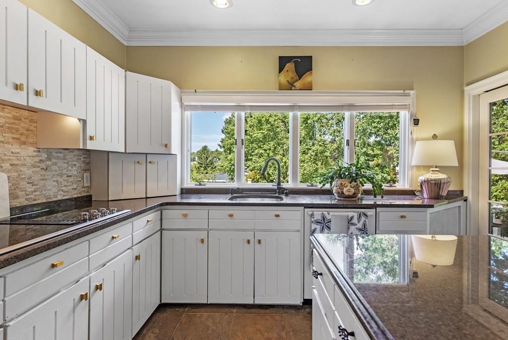 416 Puritan Road Swampscott, MA 01907 - Photo 26 of 42 Gallery Image 26