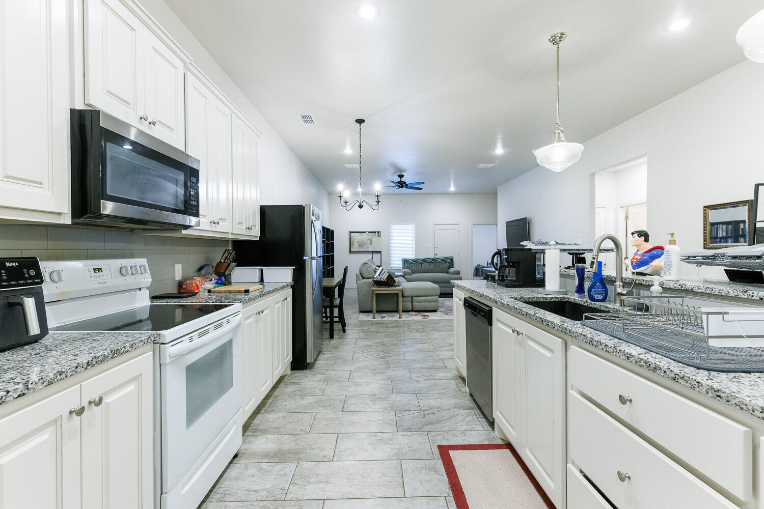 5508 Lehigh Street Lubbock, TX 79416 - Photo 12 of 40 Kitchen