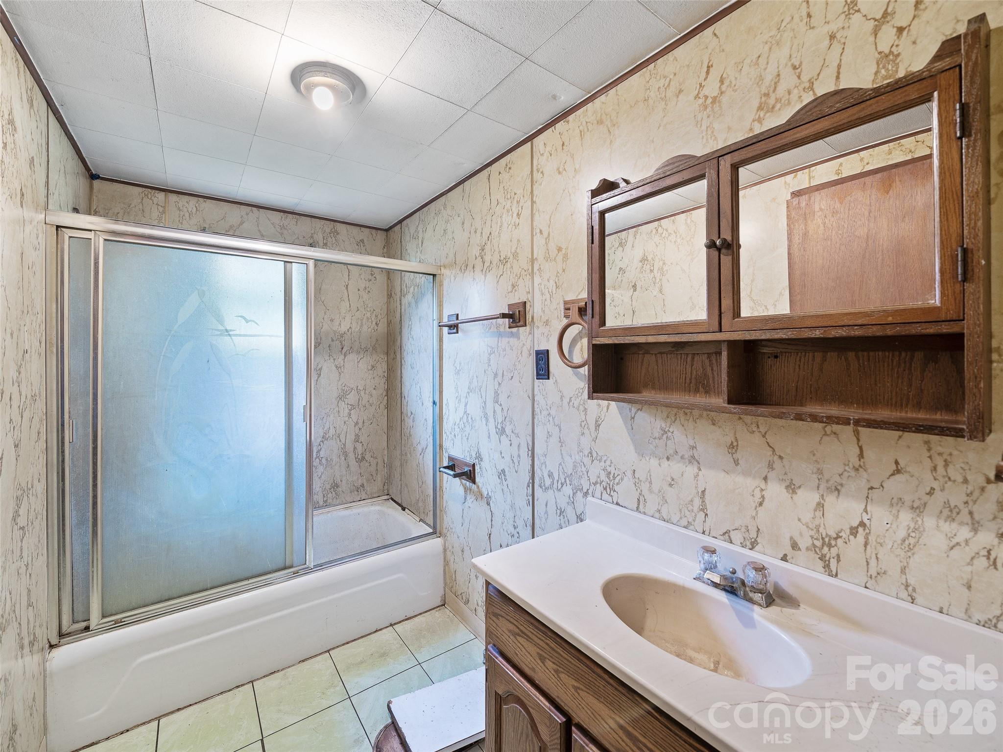 2432 Grapevine Road Marshall, NC 28753 - Photo 11 of 21