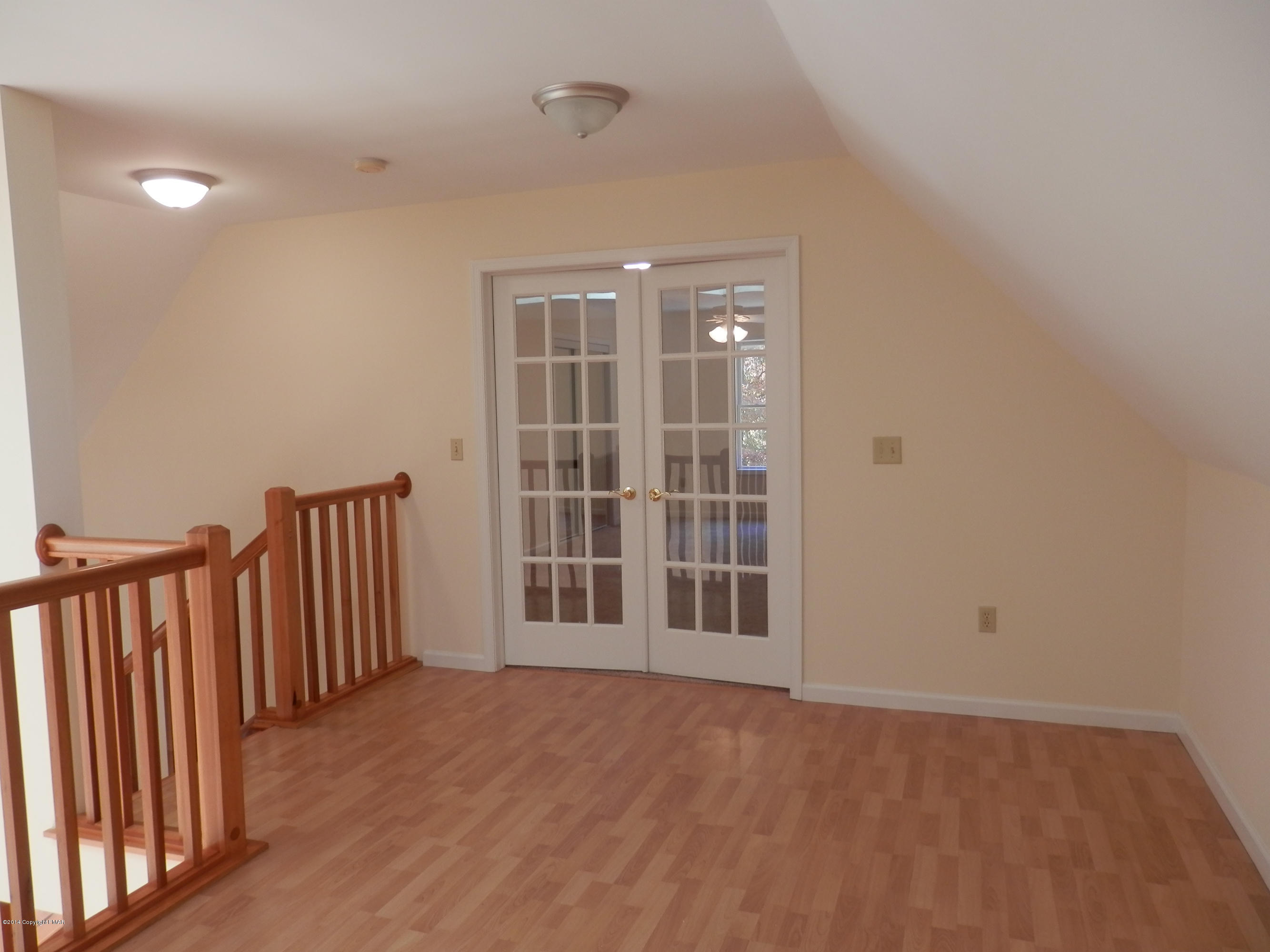 133 Mount Ranier Road Effort, PA 18330 - Photo 21 of 29 PA181504