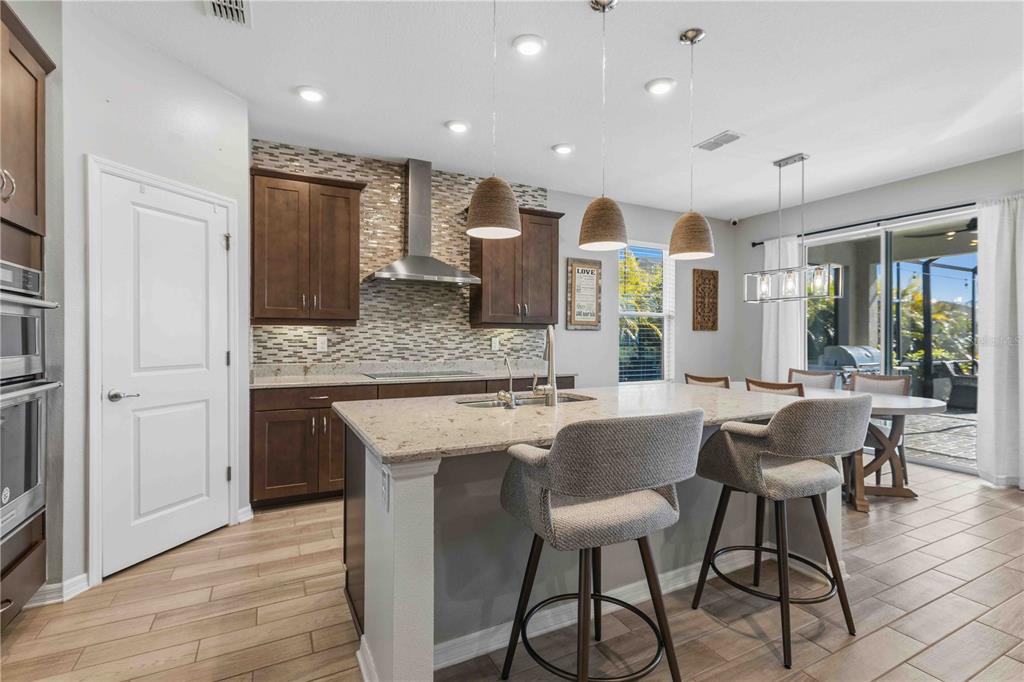 12537 Ryegrass Loop Parrish, FL 34219 - Photo 10 of 33